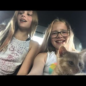 Meet your Posher, Brooke